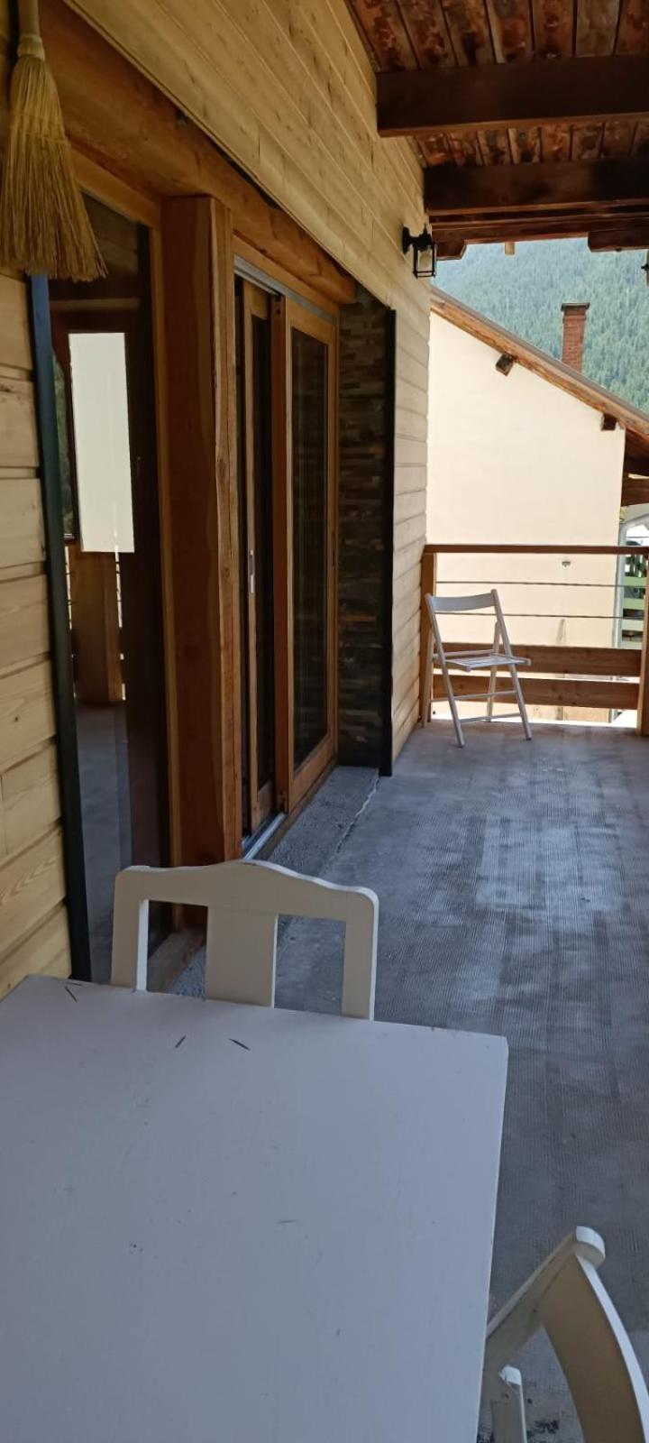 Les Hauts Du Roux Abriès Eksteriør billede