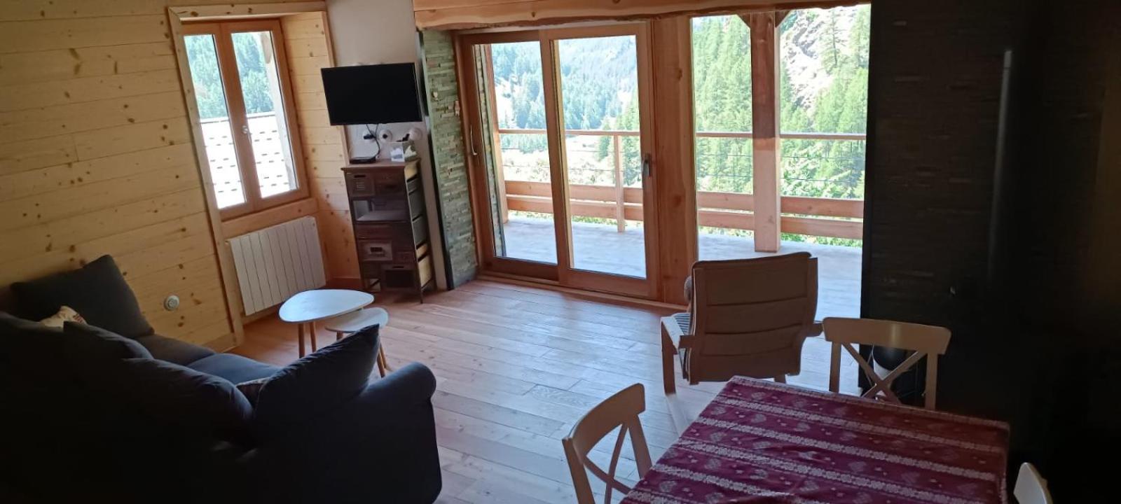 Les Hauts Du Roux Abriès Eksteriør billede